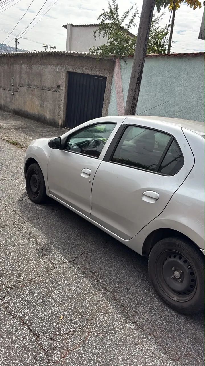 Renault Logan 2016
