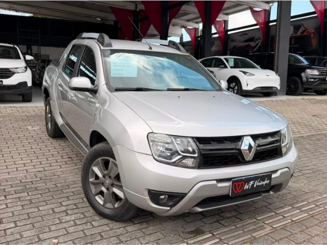 Renault Duster Dynamique 2.0 Hi-flex 16V Aut. 2017 - Foto 2