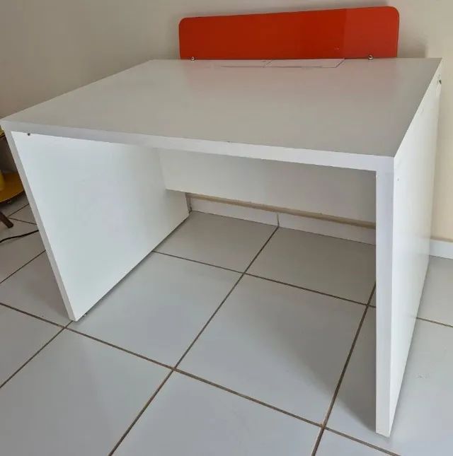 MESA PARA ESCRITÓRIO OU ESTUDO - Foto 5