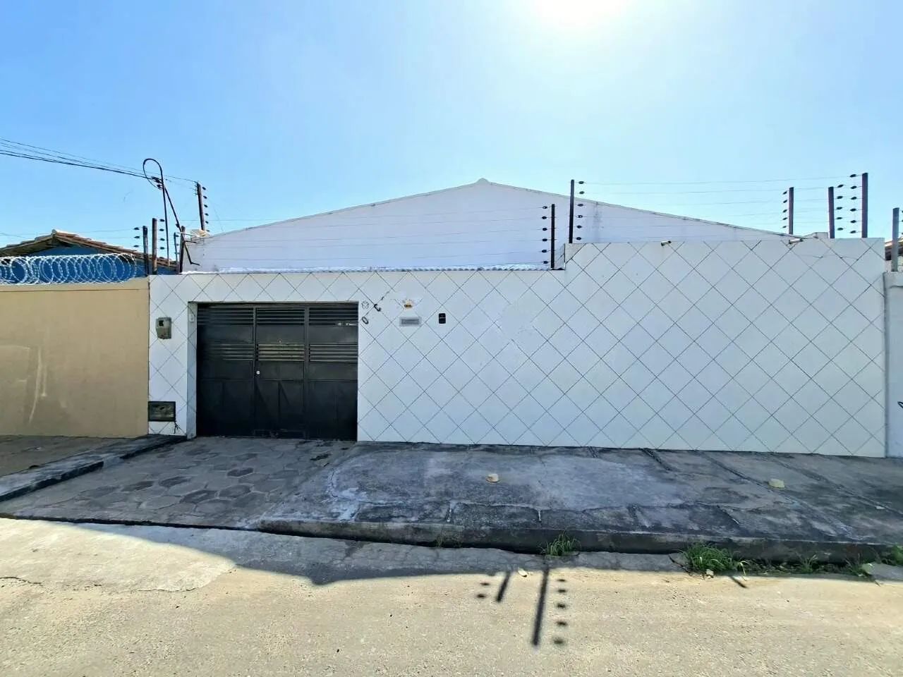 Casa à venda com 5 quartos - Teresina/PI