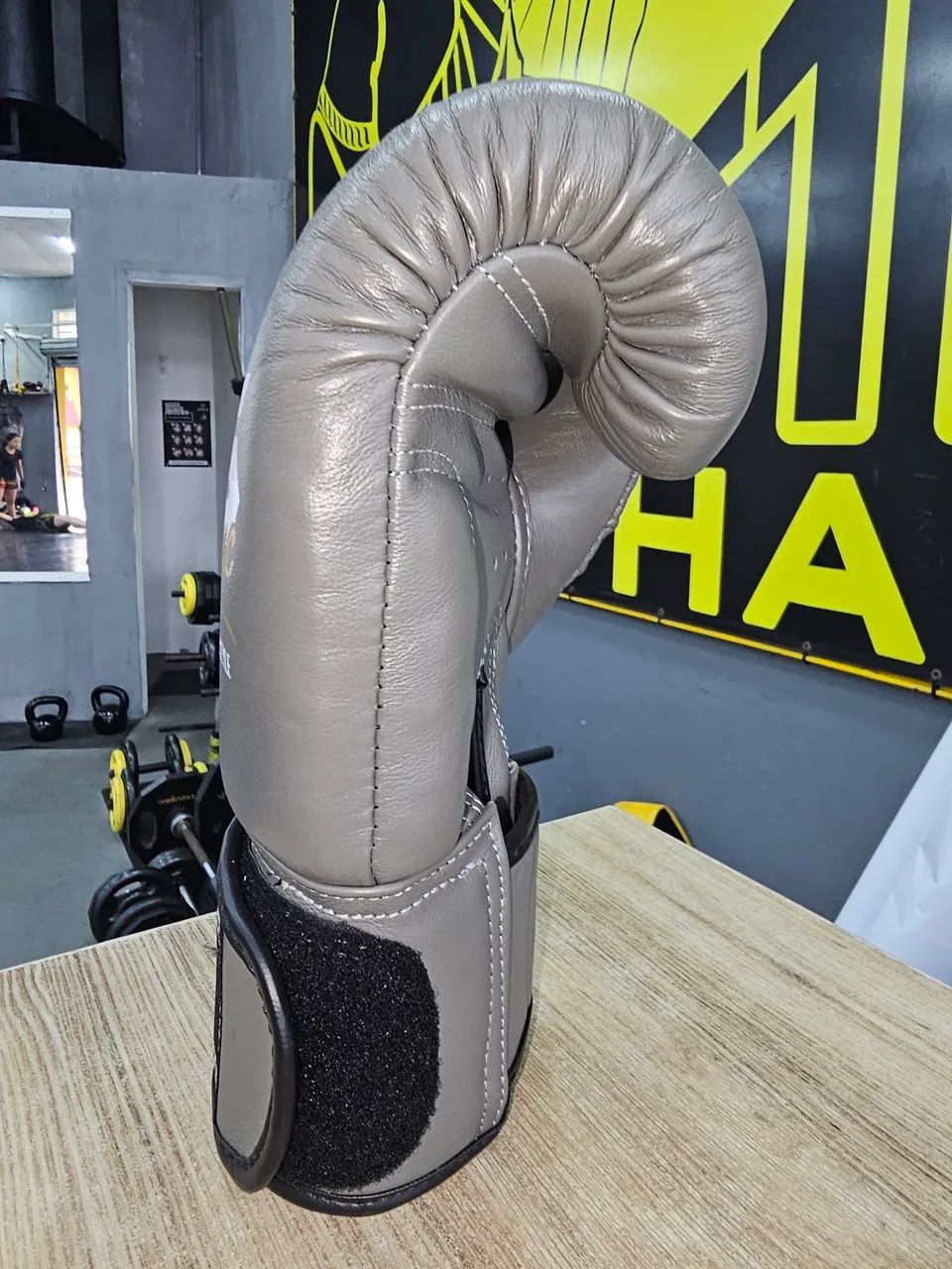LUVA couro Importada BOXE MUAY THAI KICKBOXING KUNGFU - Foto 3