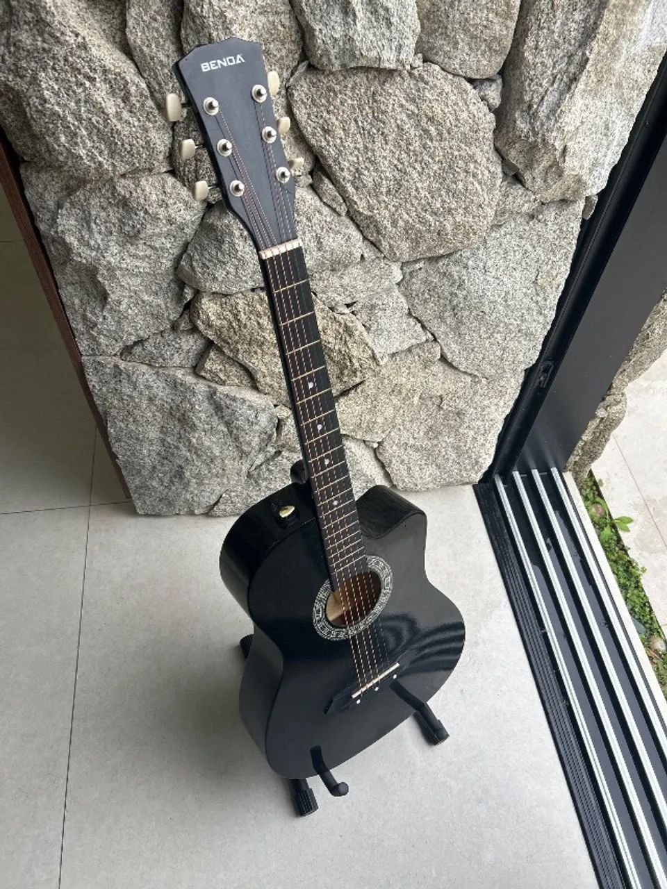 Violão Benda JG38CBK com suporte  - Foto 4