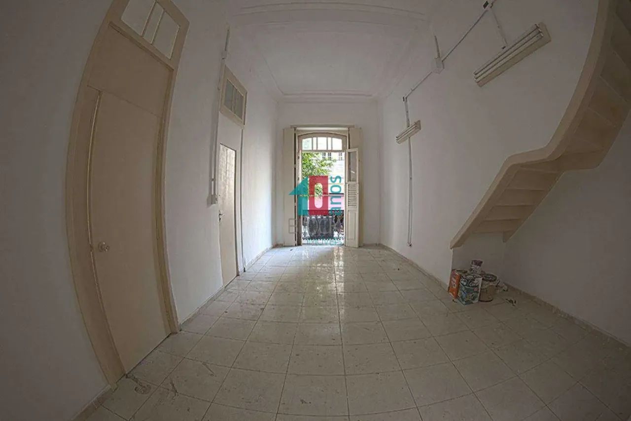Centro | Casa de Rua 6 quartos
