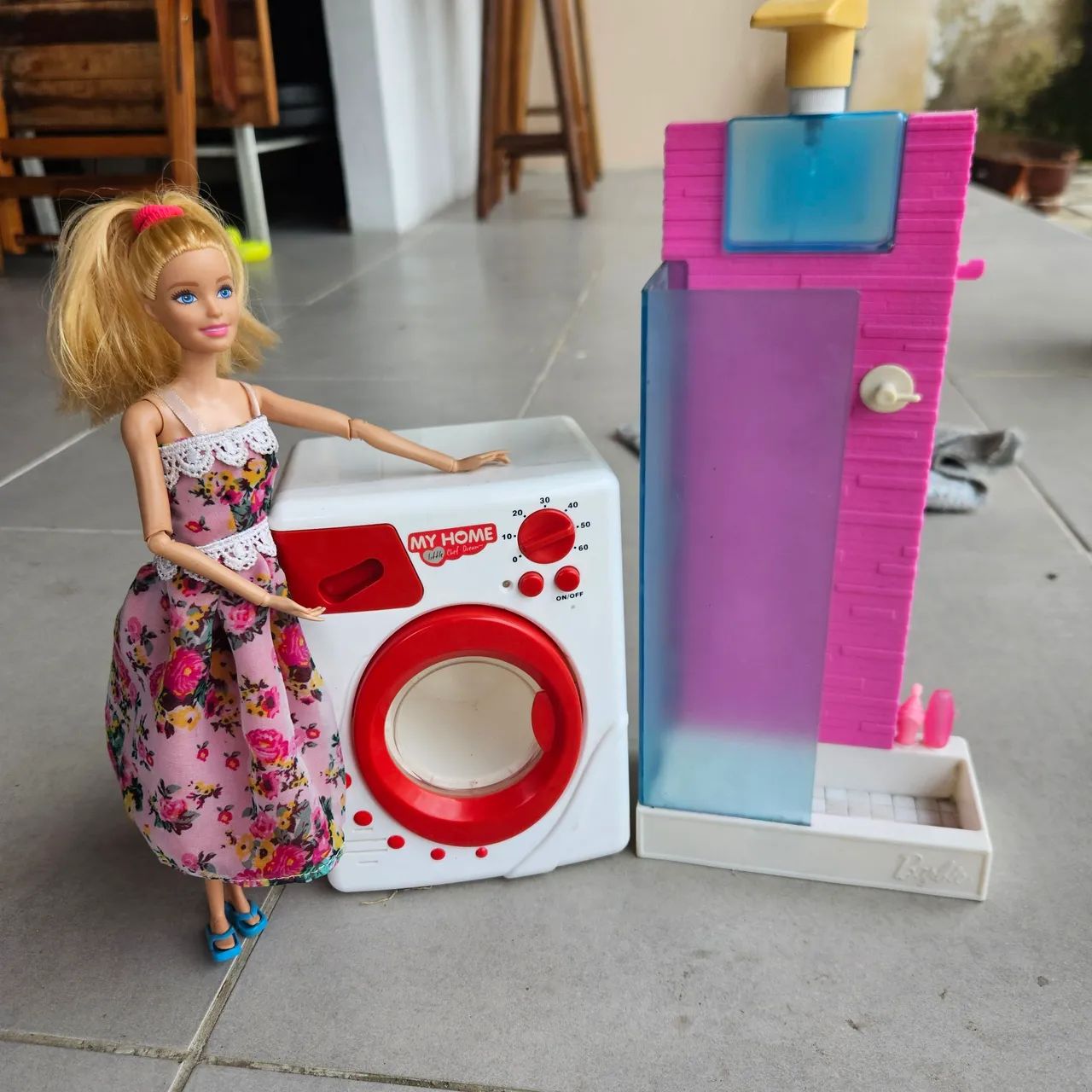 Cidade da Barbie (Sem a barbie da cadeira de rodas, pois vendida separadamente) - Foto 5