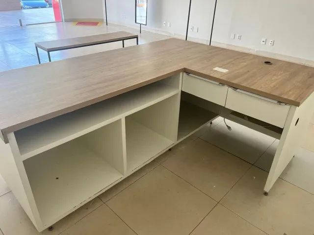 Balcão de MDF para caixa de loja - Foto 3