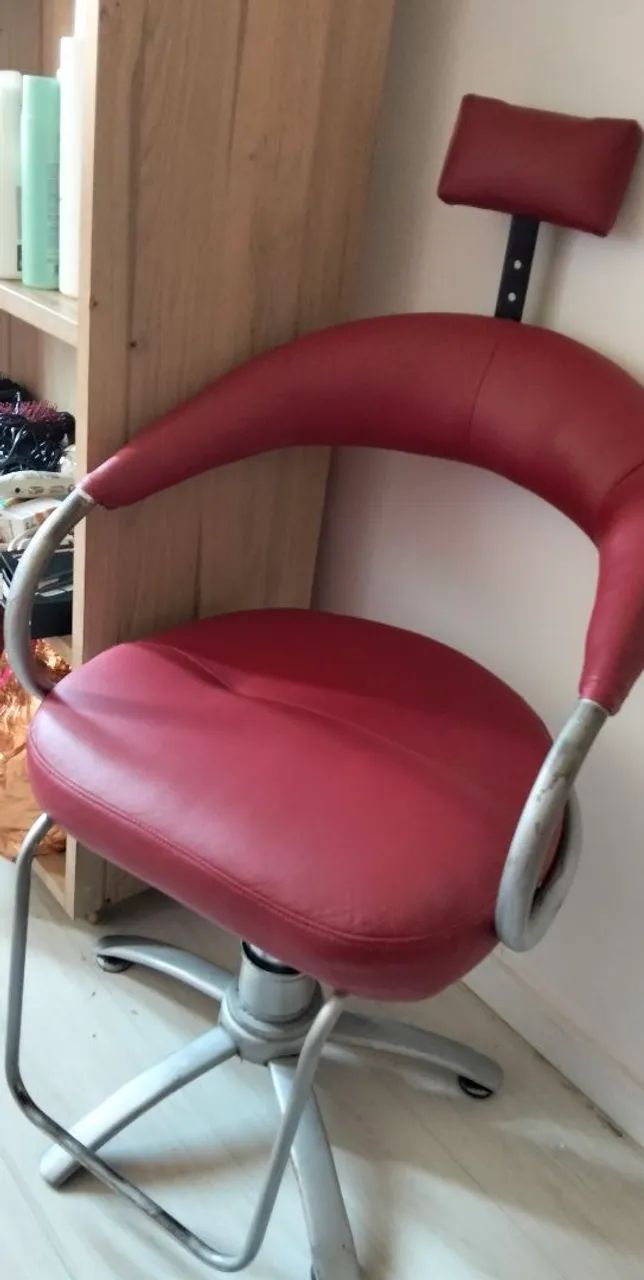 Vende-se cadeira de cabeleireiro  - Foto 3