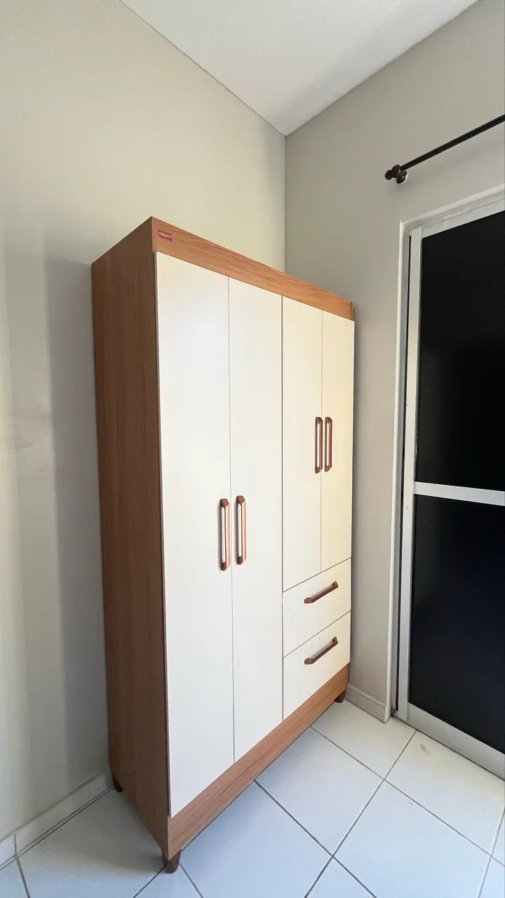 Guarda roupa solteiro 