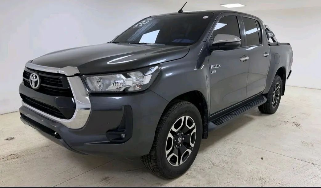 Toyota Hilux 2021