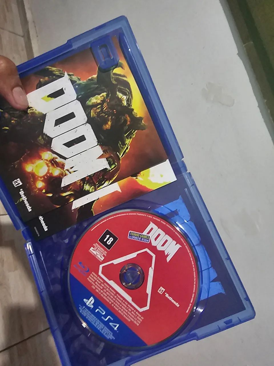 Doom coleção ps4 - Foto 2