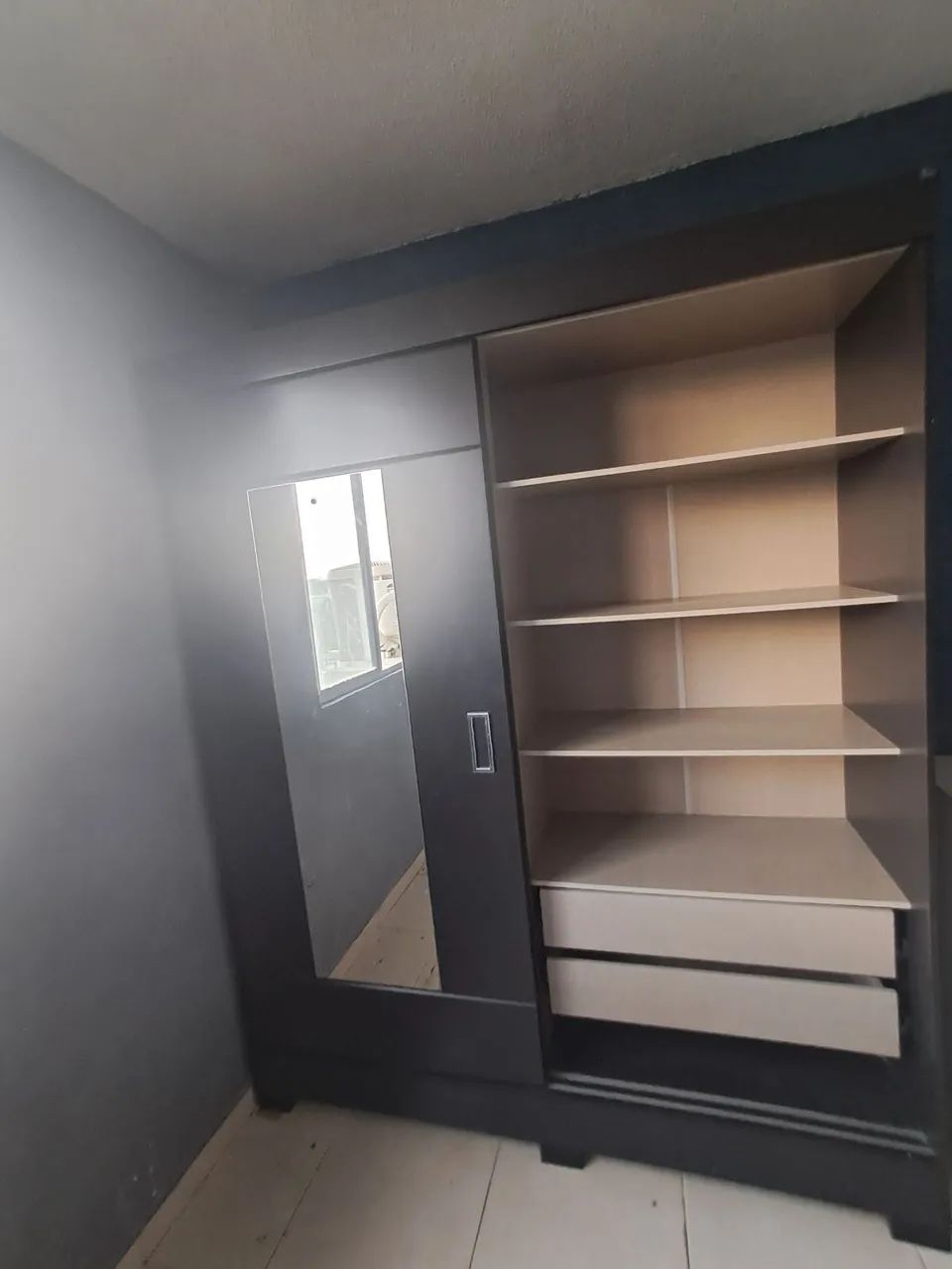 Guarda Roupa com espelho  - Foto 3