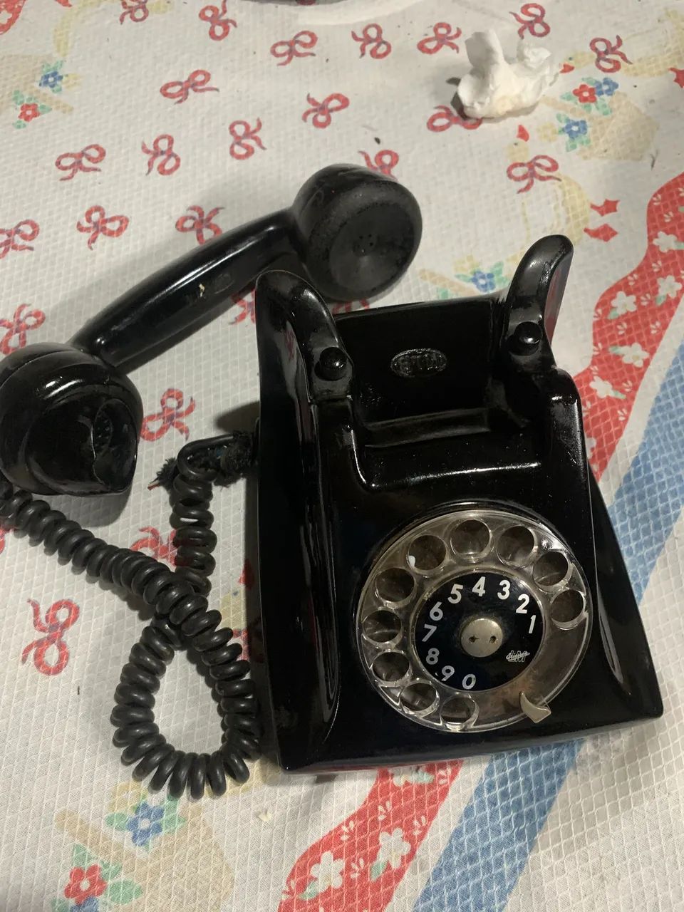 Telefone antigo 