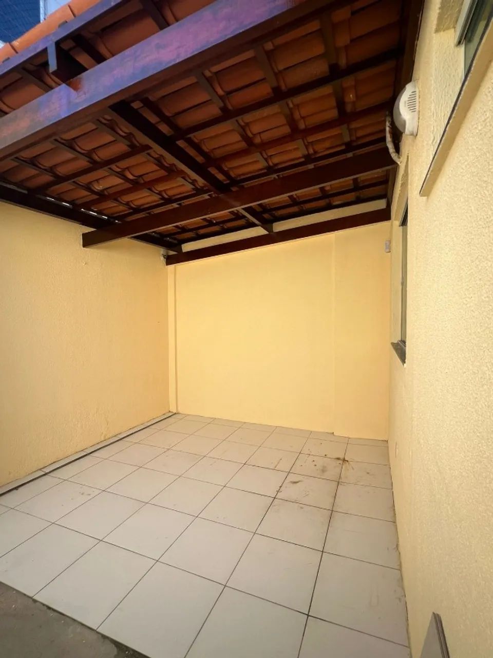 Excelente Casa 03 qts, Grilo Caucaia - 5 minutos do Centro - Foto 2