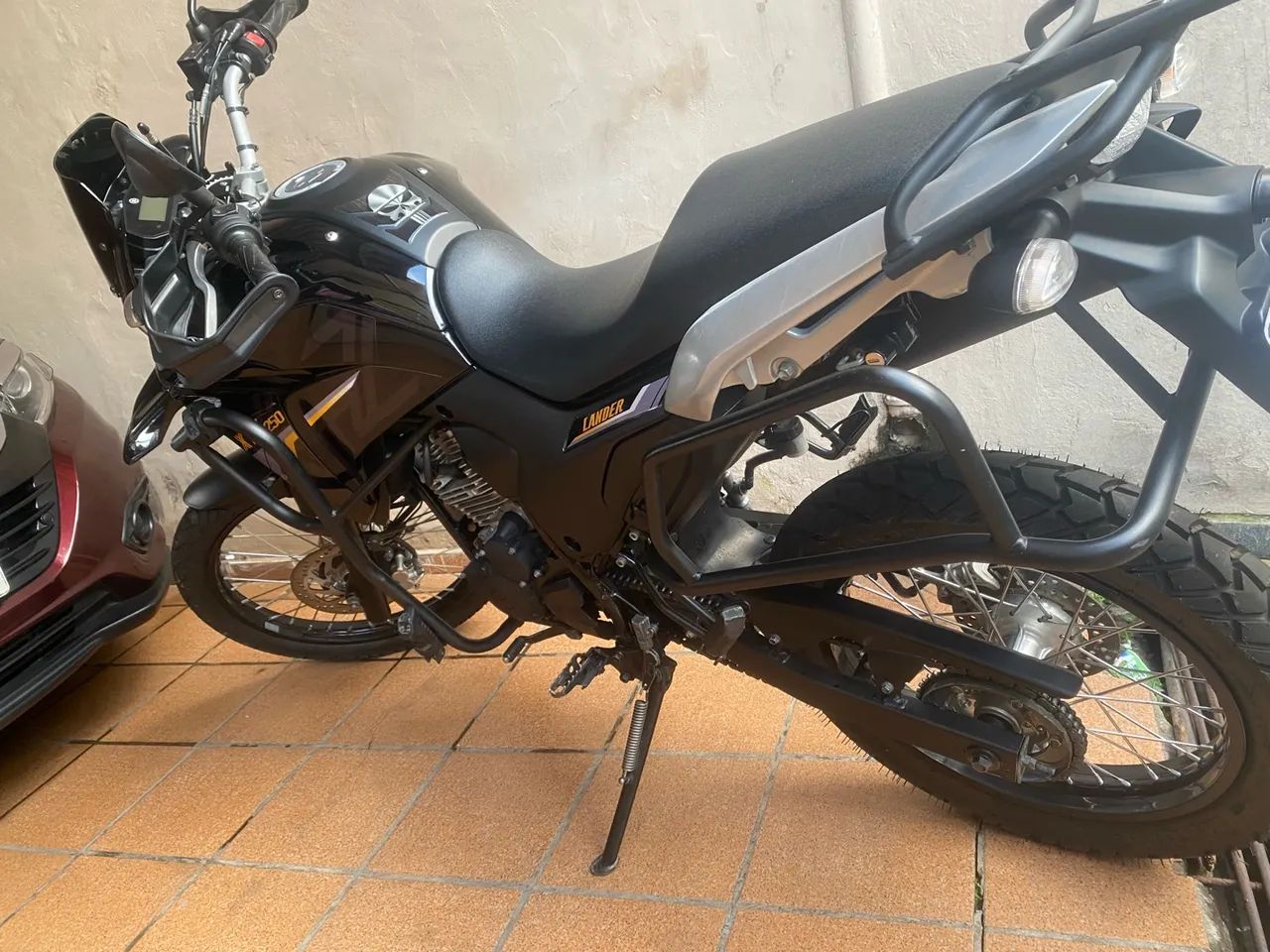 Lander 2020 com 40 km - Foto 3