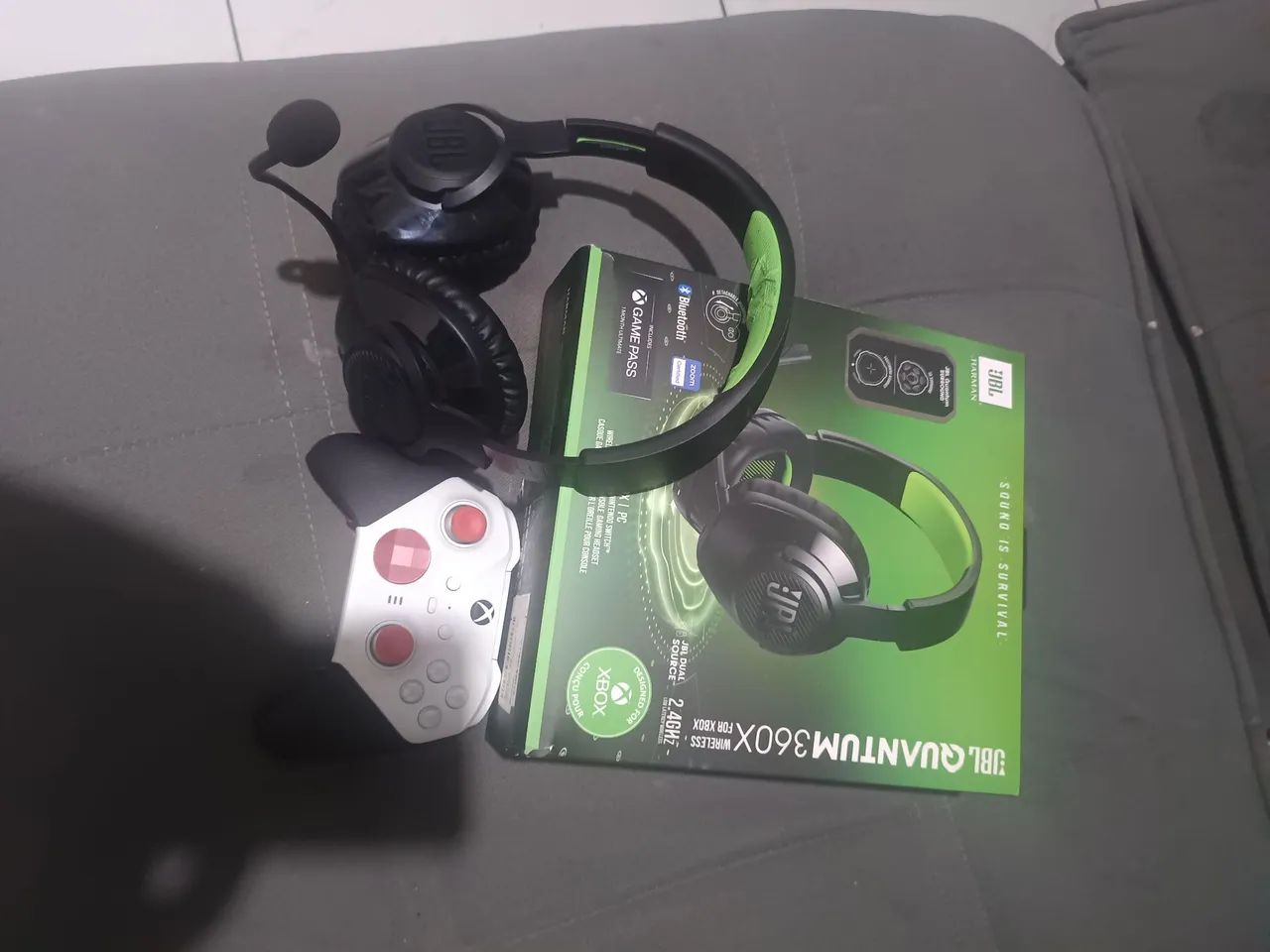 Vendo controle elite série 2+ headset JBL 360 Xbox exclusivo para xbox - Foto 4