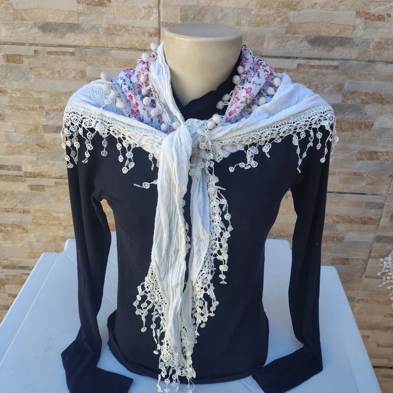 Xale de Renda Feminino - Para Todos os Estilos e Ocasiões  R$ 35 cada" - Foto 5