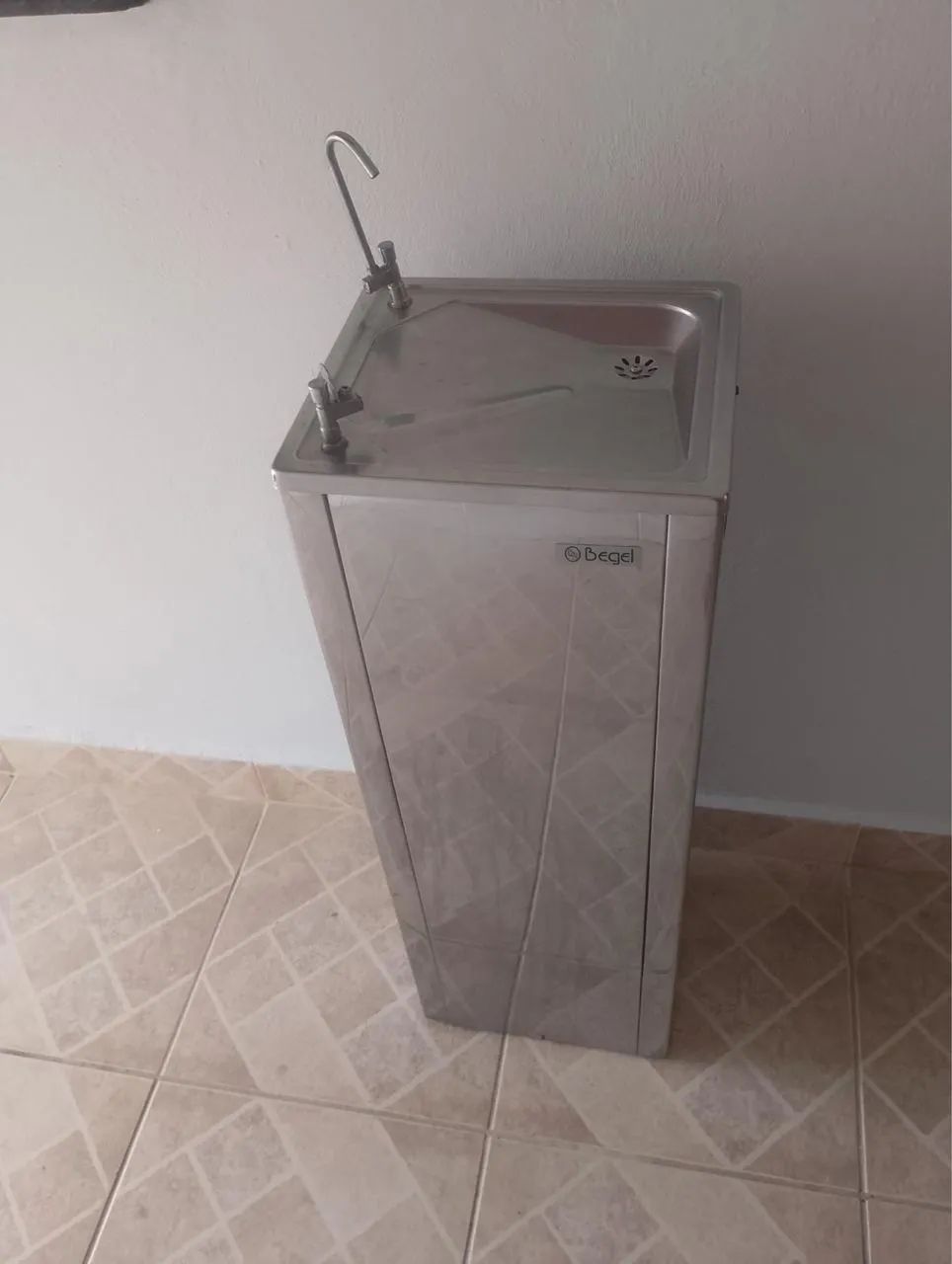 Bebedor de água - Foto 2