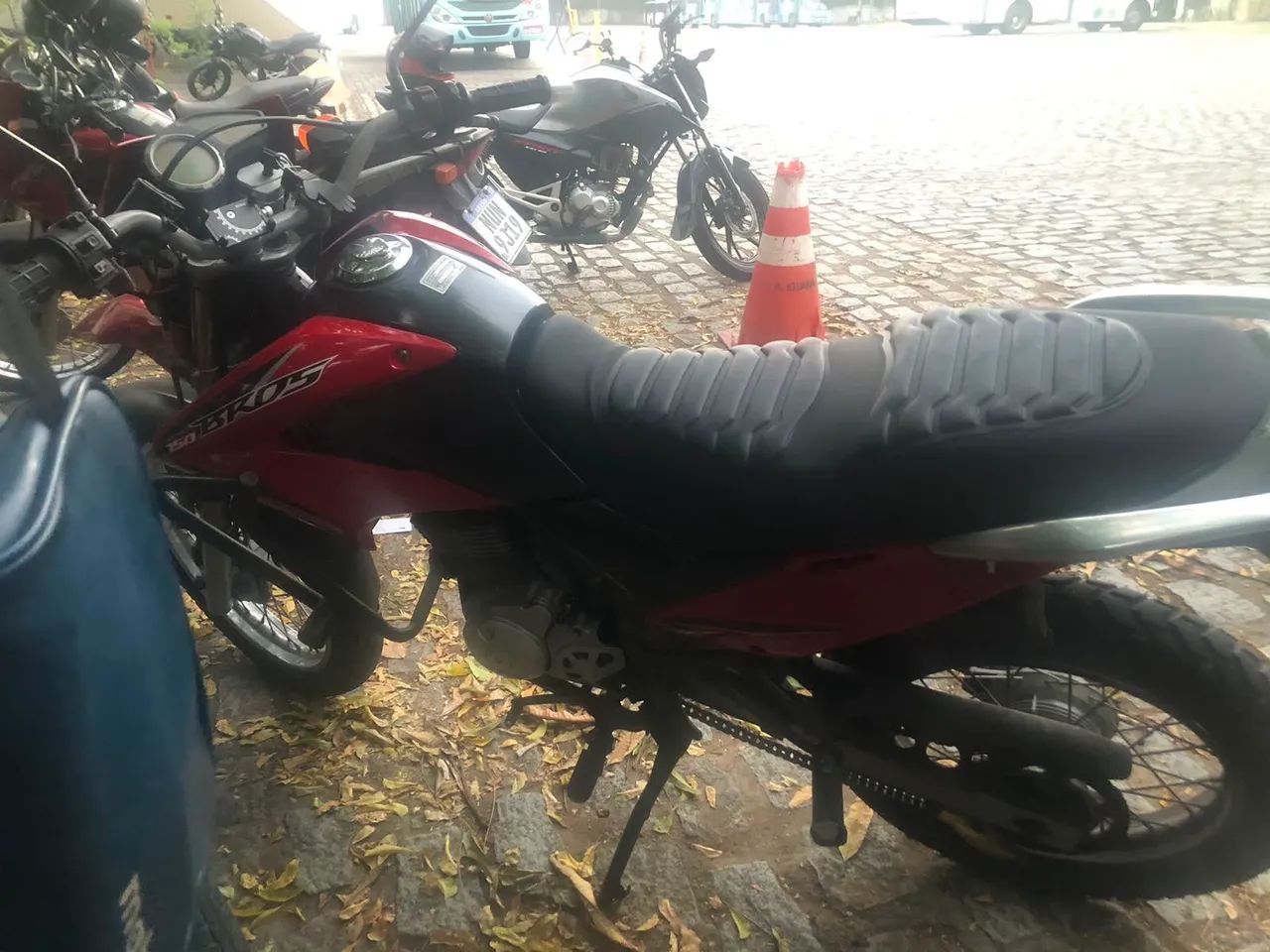 Vendo Honda Bros 150 - Foto 4