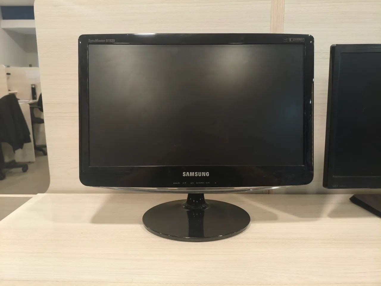 Monitor LG e Samsung 