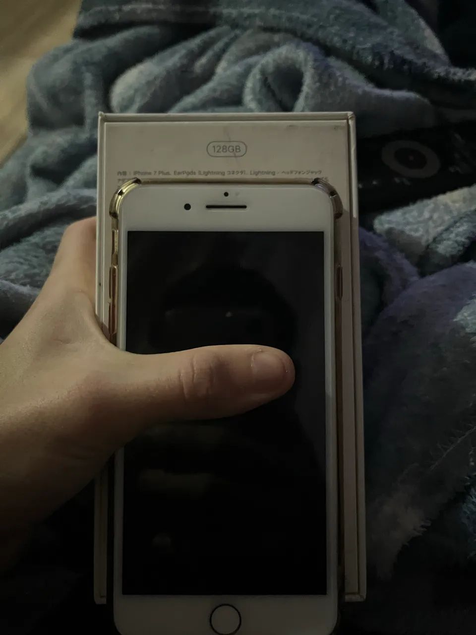 iPhone Red 7 Plus 128gb 100%? - Foto 3