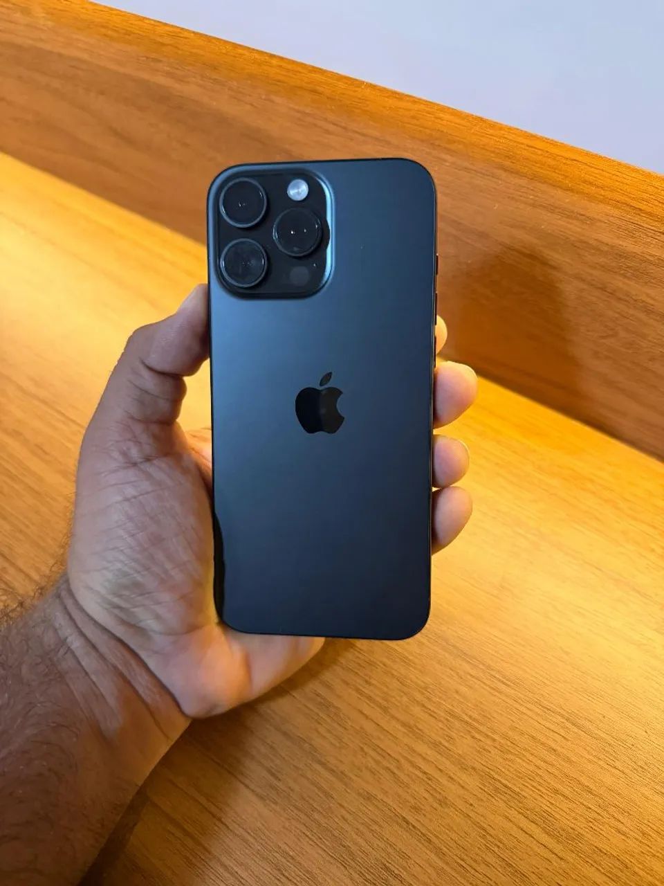 iPhone 16 Pro Max 256gb Preto - Bateria 100% | impecável