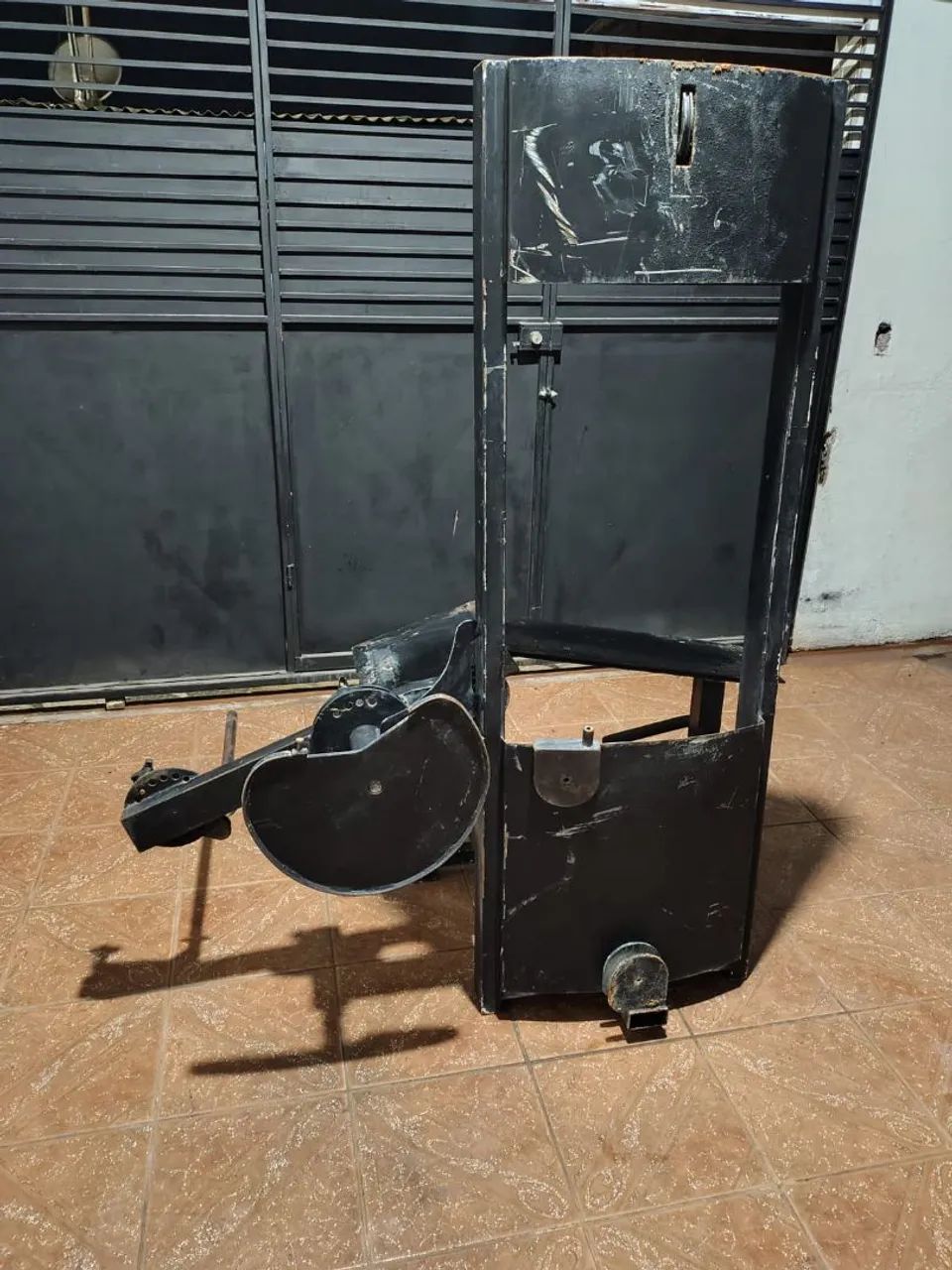 Mesa flexora sem carga