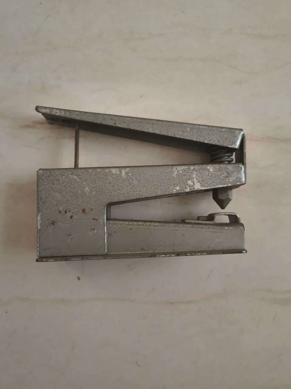 Perfurador de placa de circuito impresso 