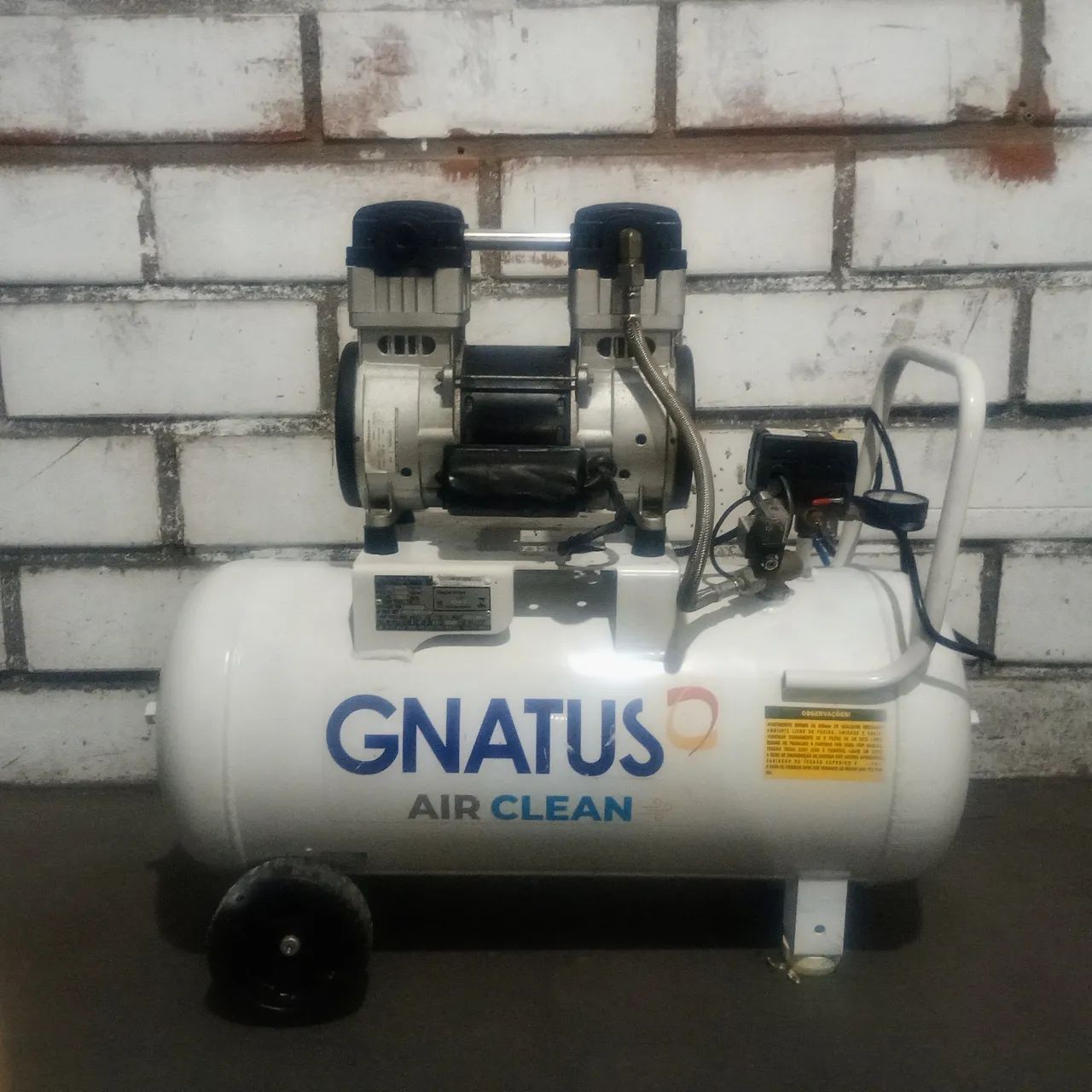 Compressor odontológico 50 litros  - Foto 3