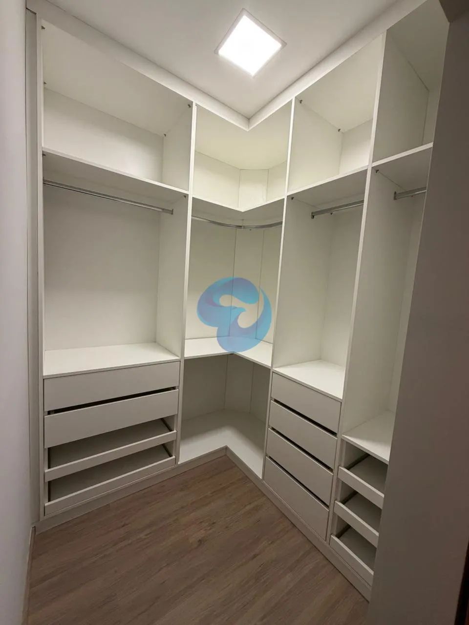 Casa Térrea Exclusiva no Alphaville 3 | 3 Suítes, 237 m² - Foto 3
