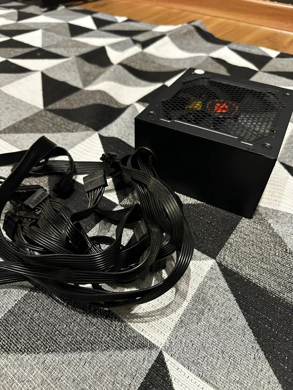 Fonte Redragon 600w RGPS - Foto 3