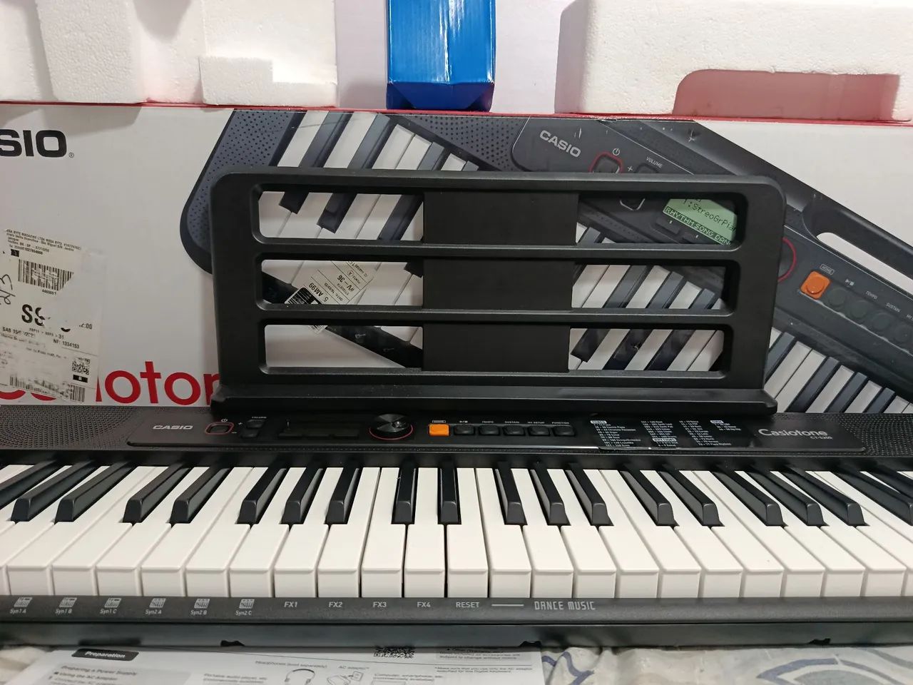 Teclado Casio Casiotone CT-S200 - Foto 2