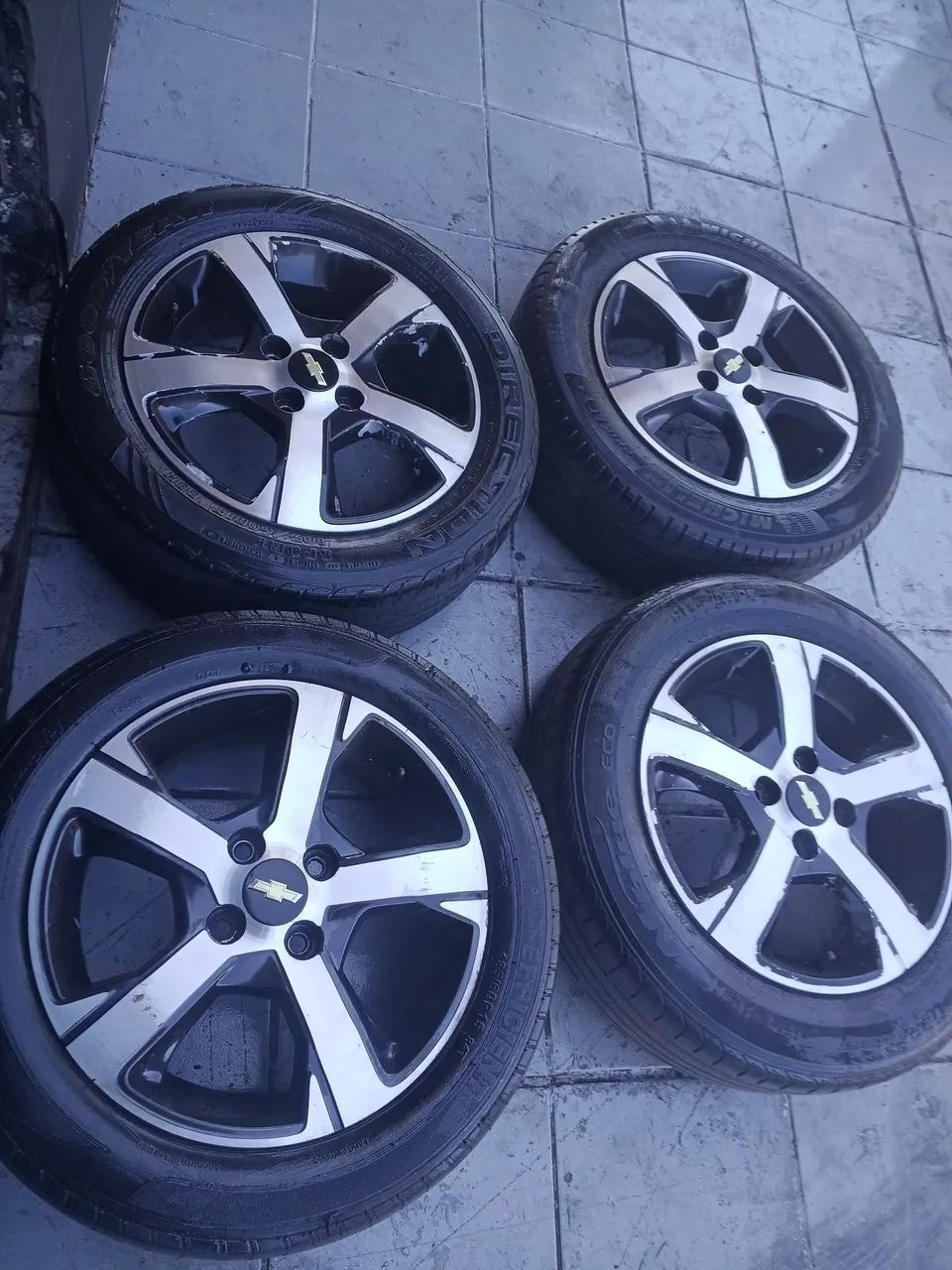 Rodas 15 onix prisma GM barbada  - Foto 5