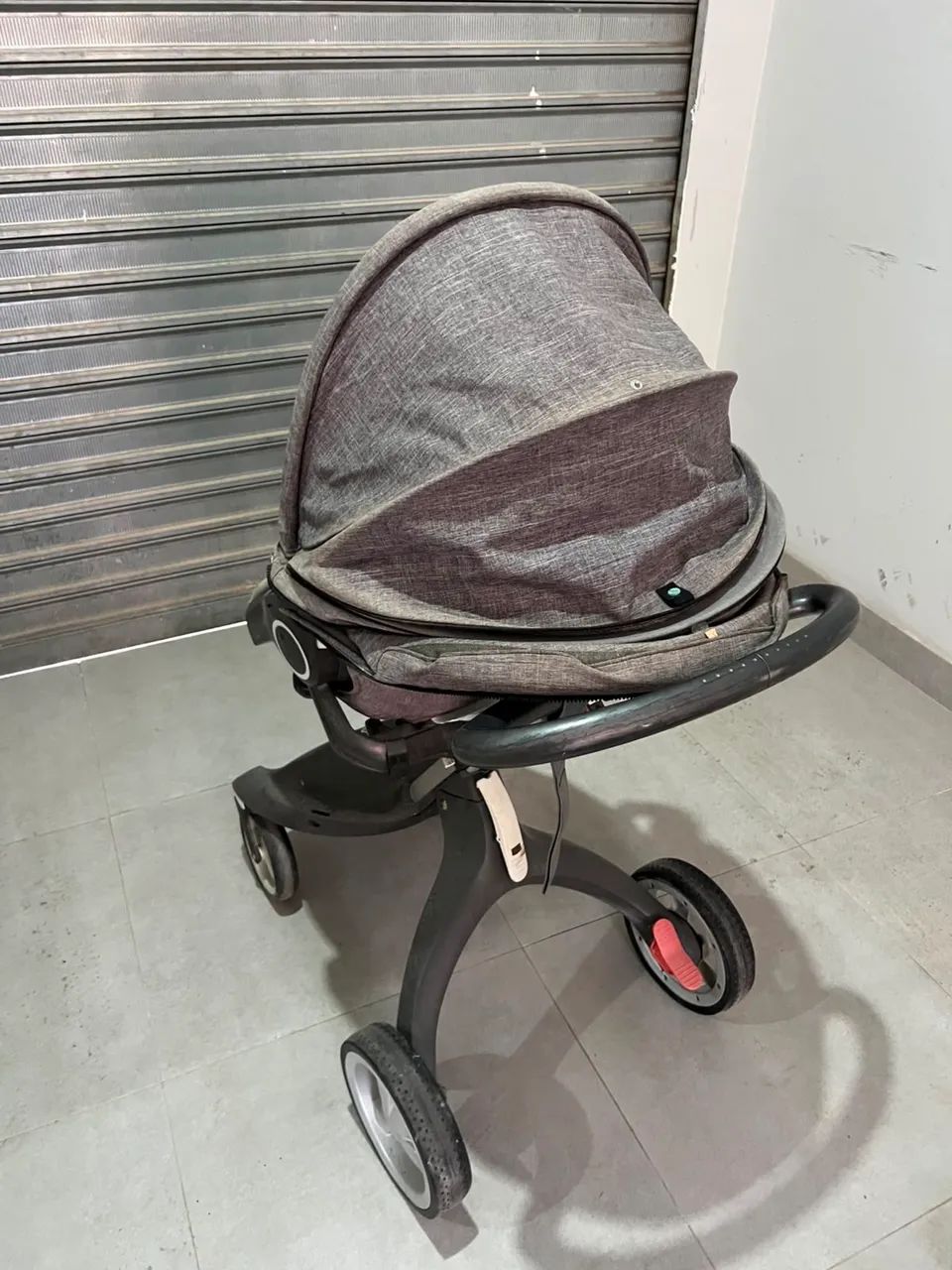 Vendo carrinho de bebê 