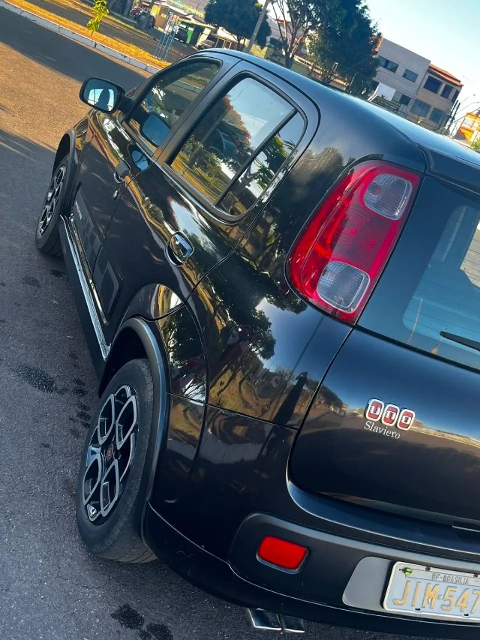 Fiat Uno Sporting 1.4 EVO Fire Flex 8V 4P 2012 - Foto 4
