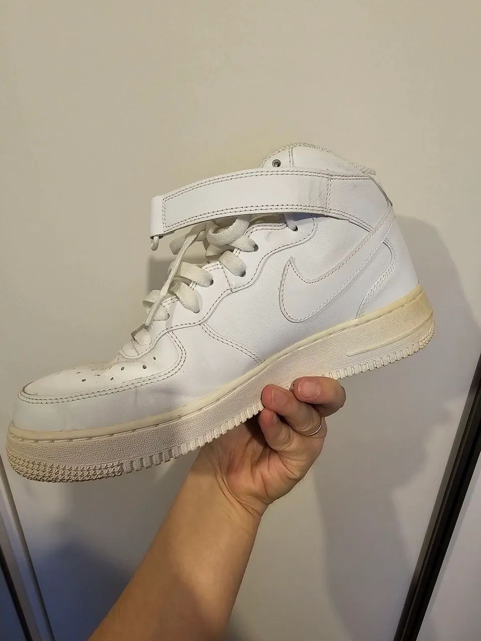 Tênis Nike Air Force 1 MID 39/40 - Foto 3
