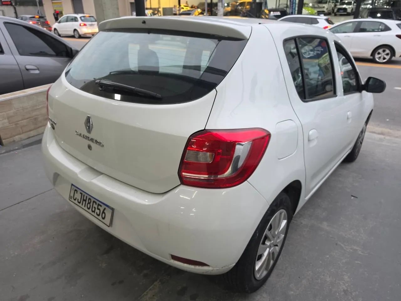 Renault Sandero Authentique Flex 1.0 12V 5P 2020 - Foto 2