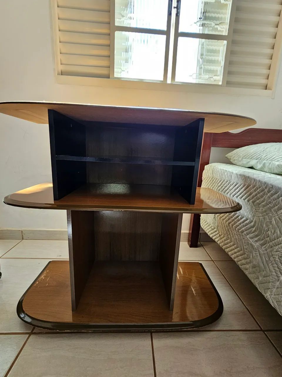 Vendo Rack em estado conservado. 