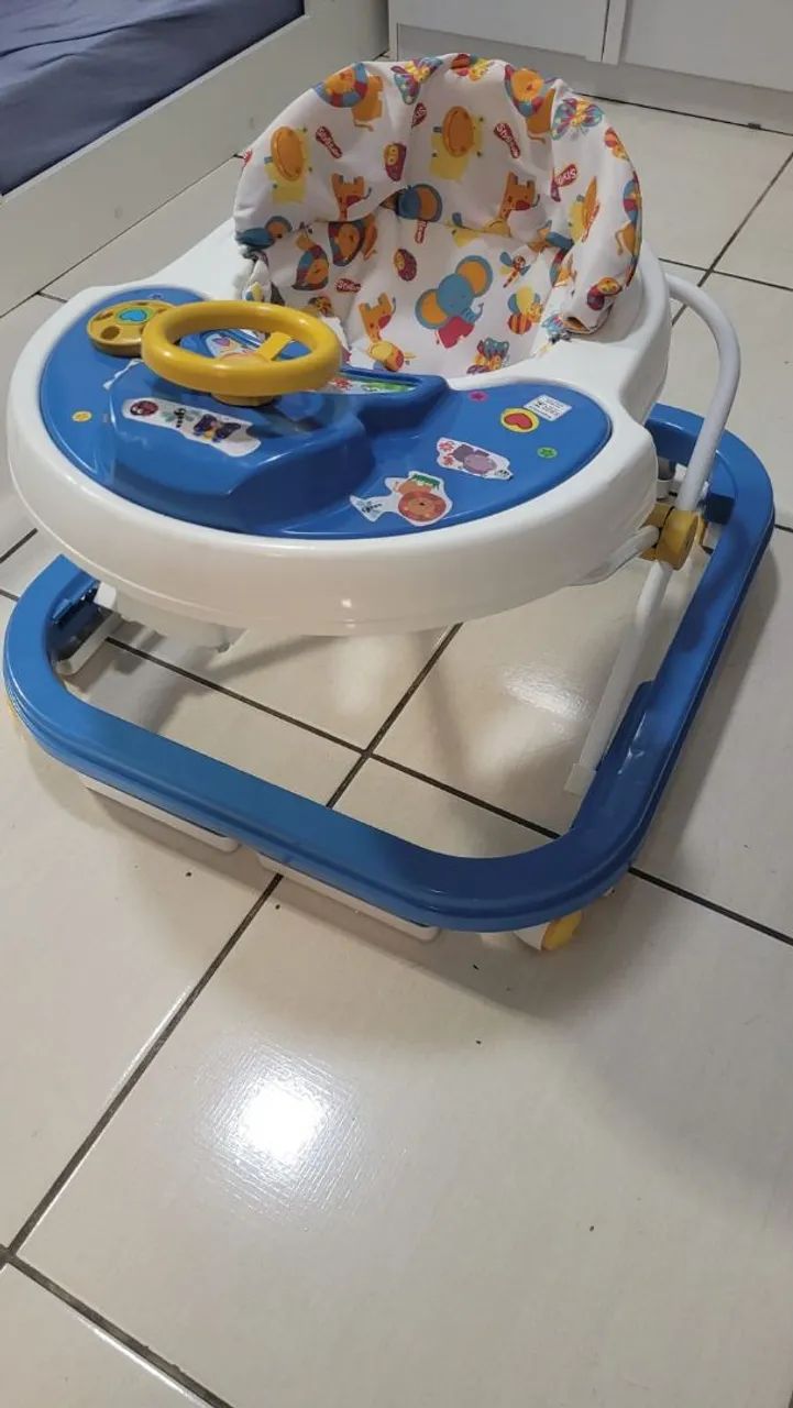 Andador infantil para bebê  - Foto 2