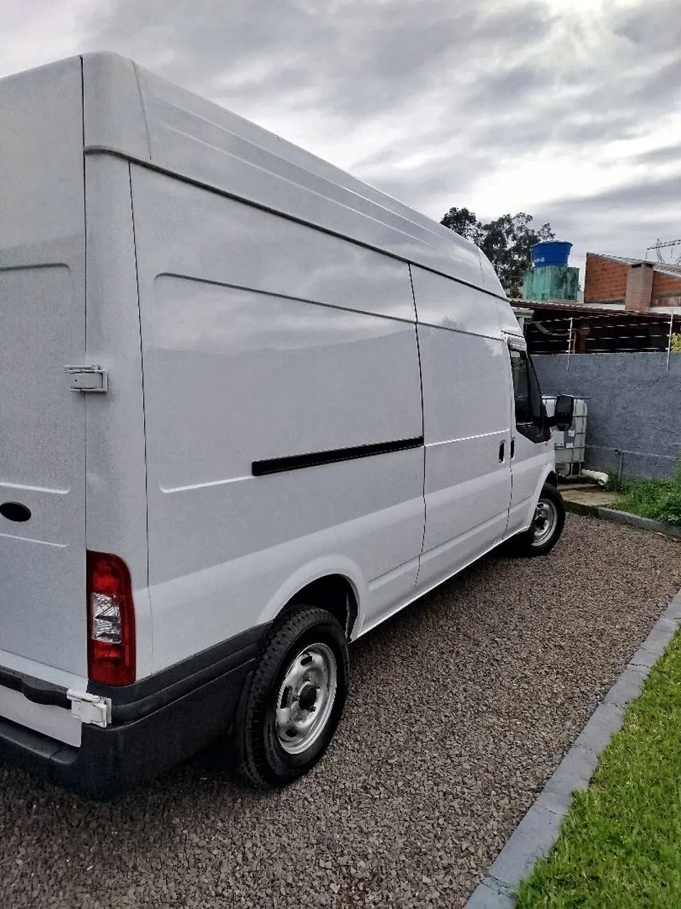 Ford Transit TRANSIT Furgão 2.2 TDCI Longa Diesel 2013