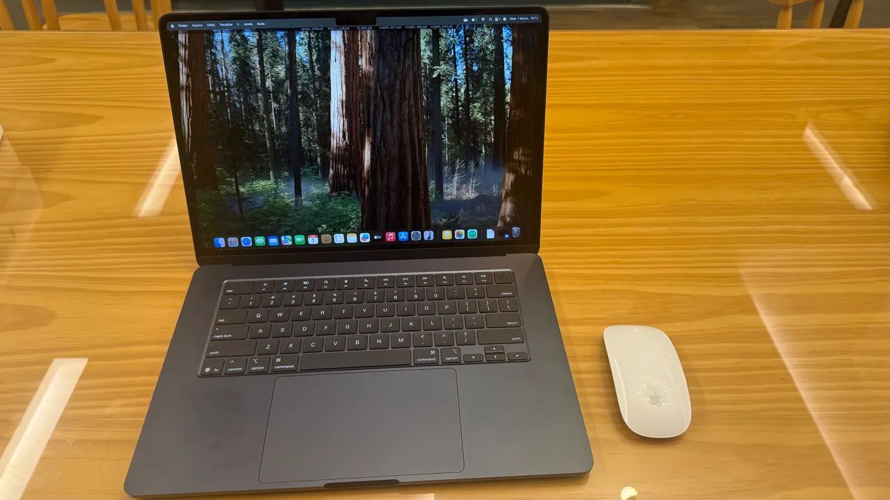 Macbook m4 15 polegadas - Foto 4