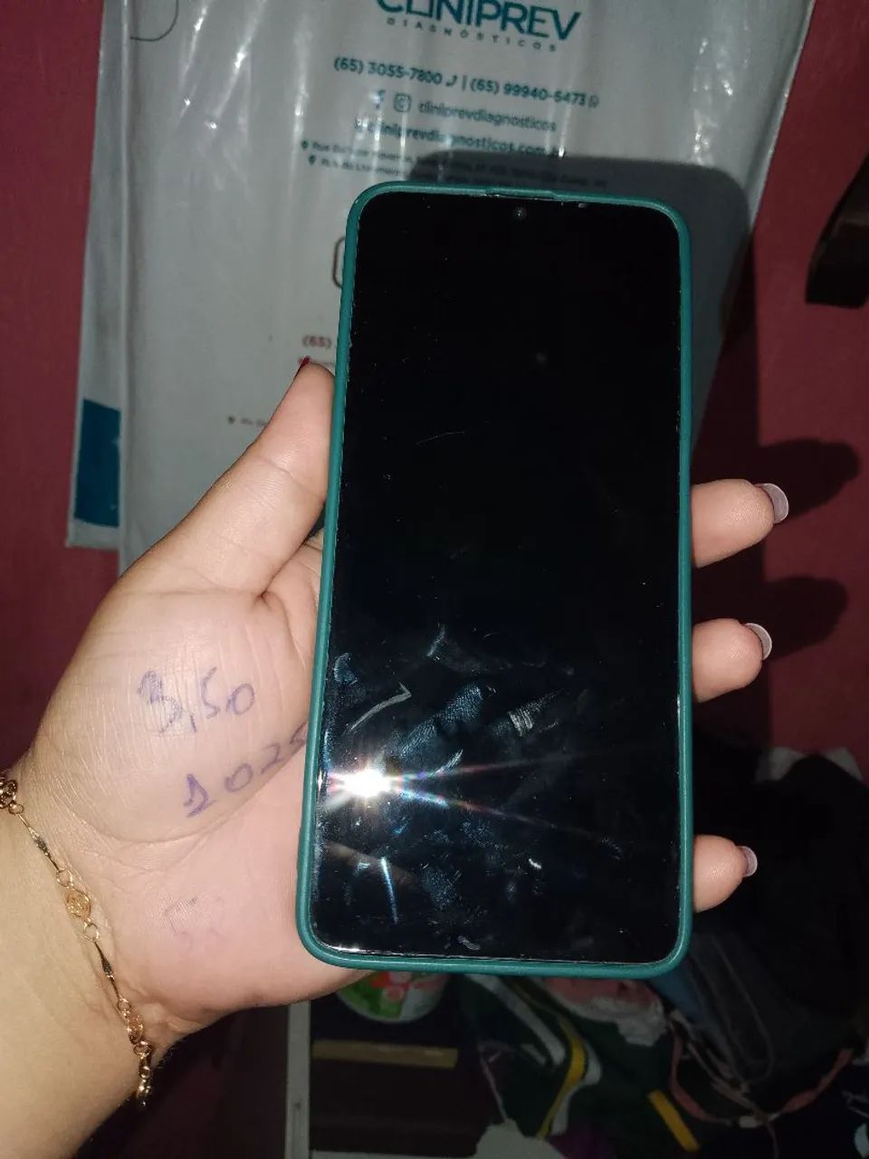 Motorola E22 