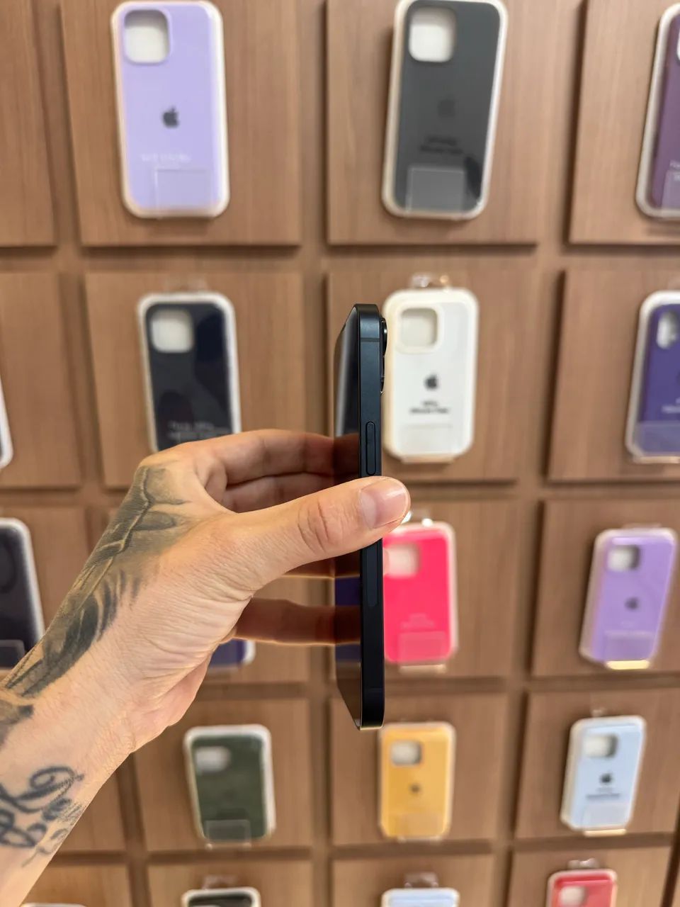iPhone 14 128GB 100% Original - Foto 2