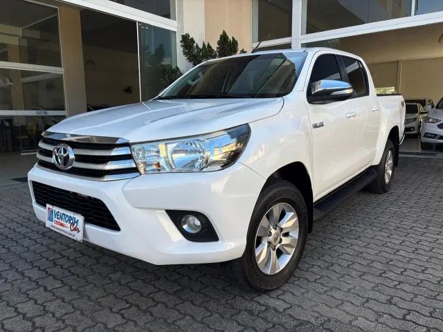 Toyota Hilux Hilux CD SRV 4x4 2.8 TDI Diesel Aut. 2017
