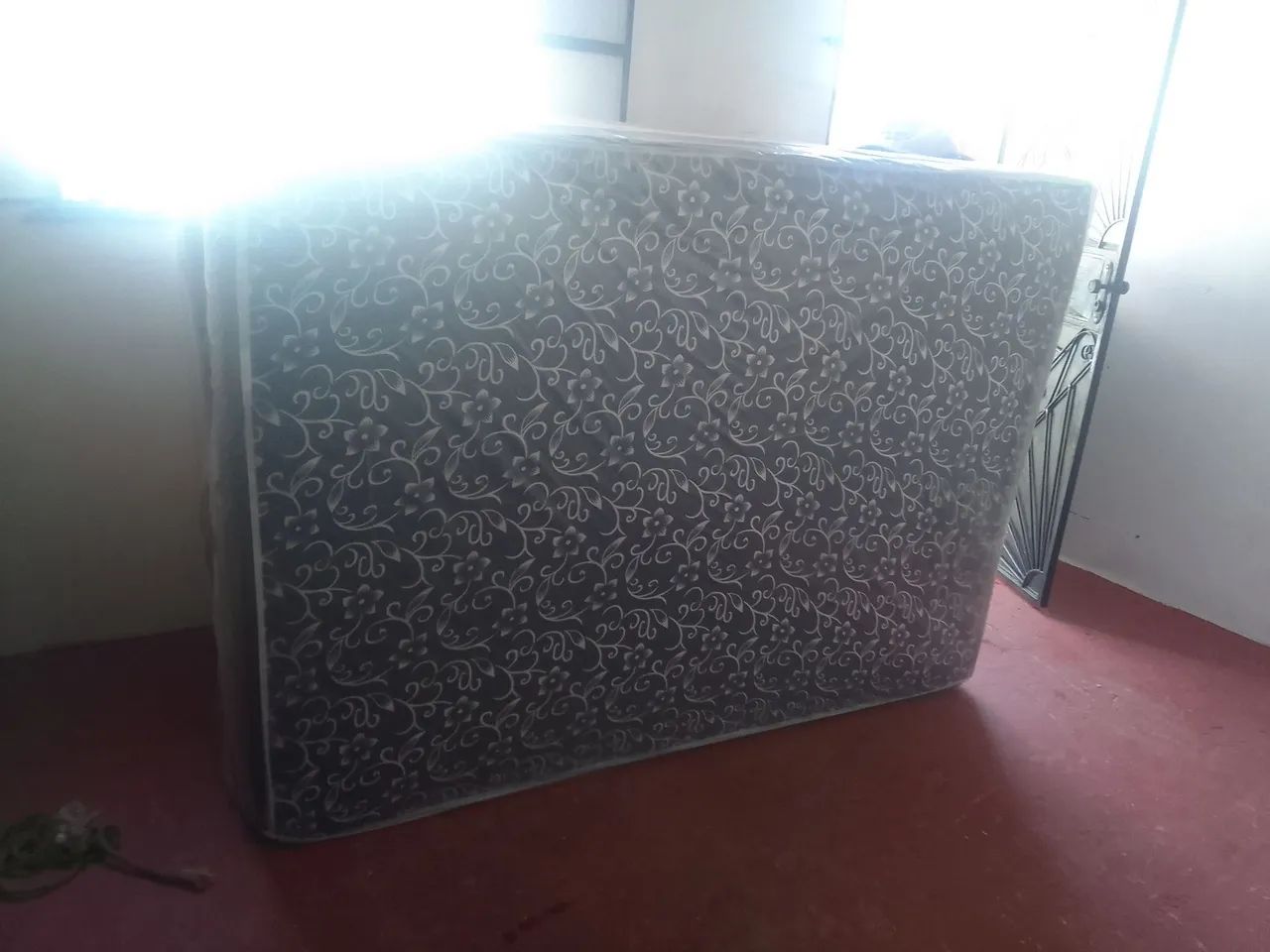 Vendo cama box barata  - Foto 3