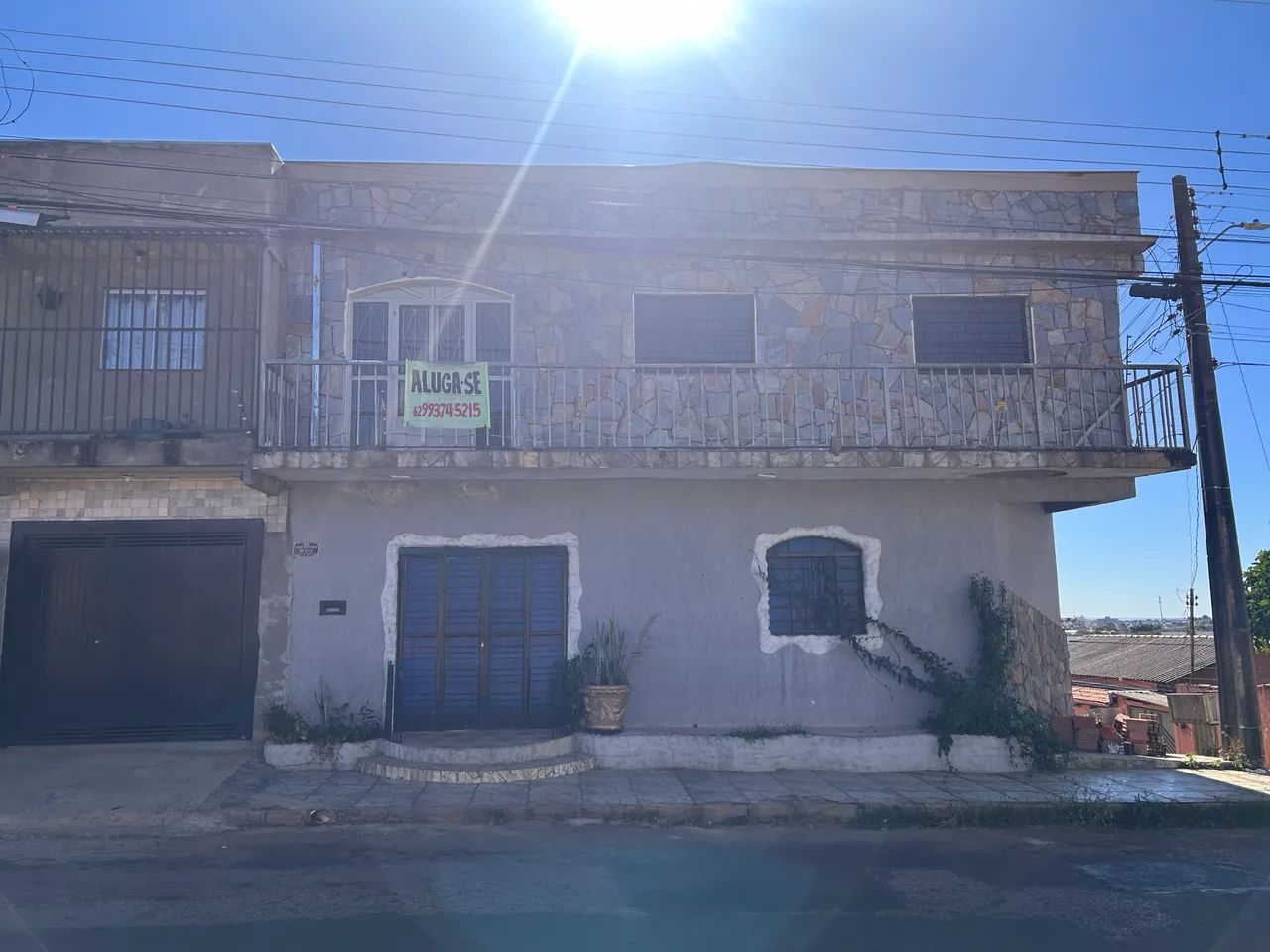 Alugo um sobrado  - Foto 2