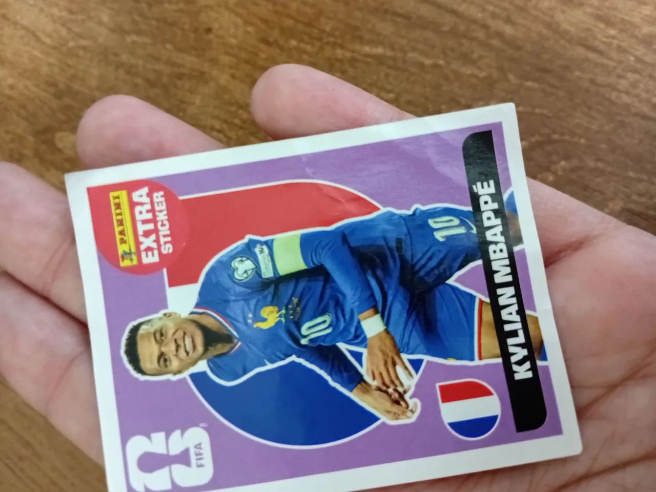 Figurinha mbappe legend roxa