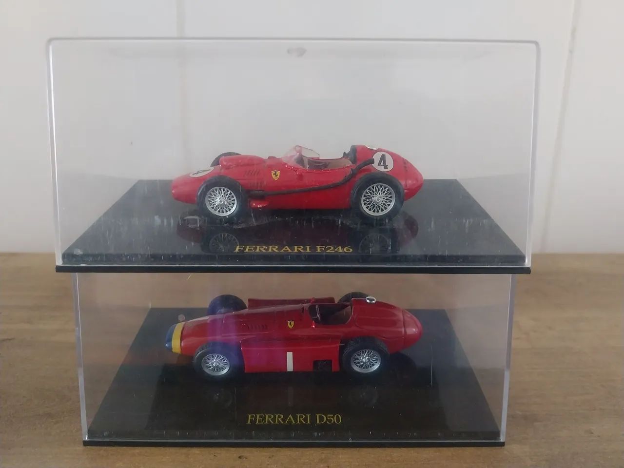 Miniaturas Ferrari 1/43.