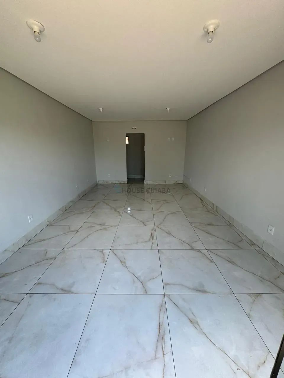 Excelente Sala Comercial no Jardim Universitário
