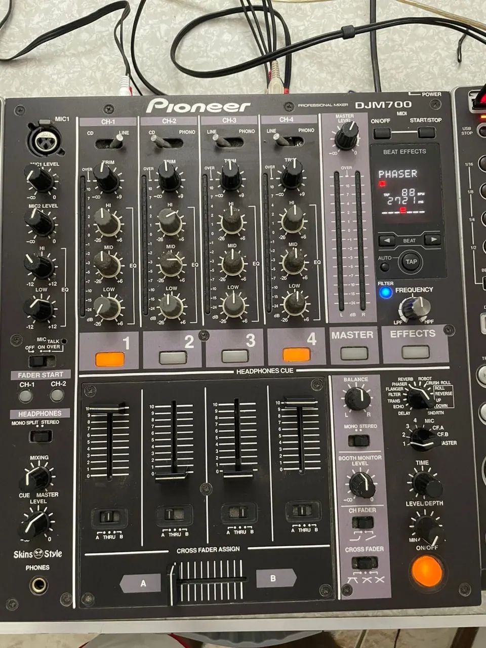 CDJ 850 + Mixer DJM 700 - Foto 3