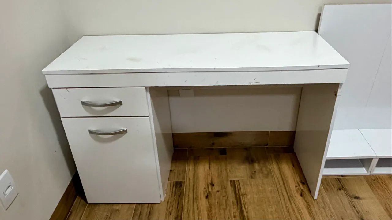 Escrivaninha e Painel de TV - Foto 3