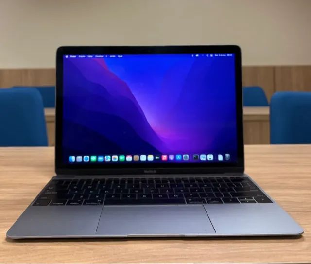 MacBook 12